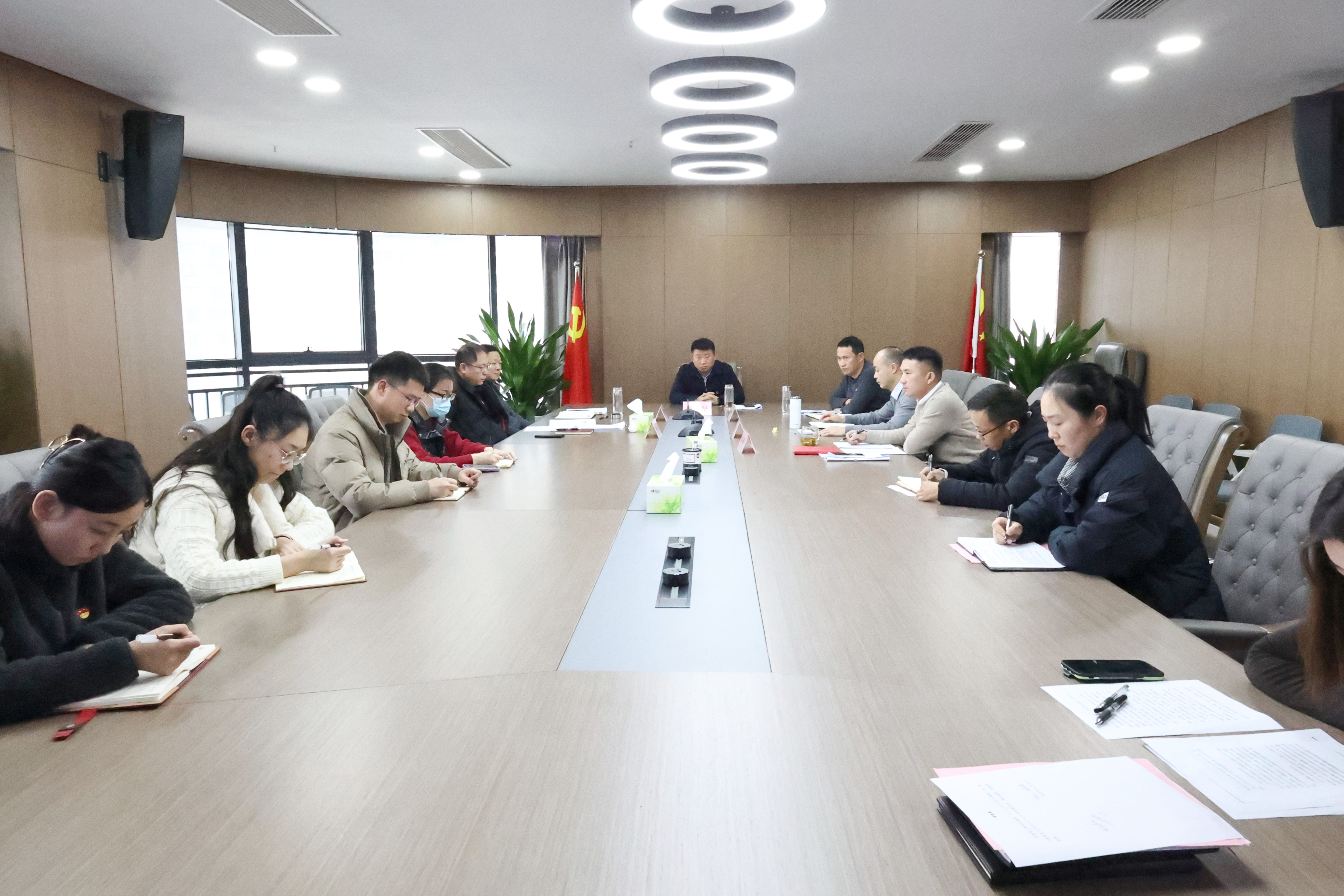 市國控集團(tuán)黨委書記、董事長張志堅(jiān)講授專題黨課