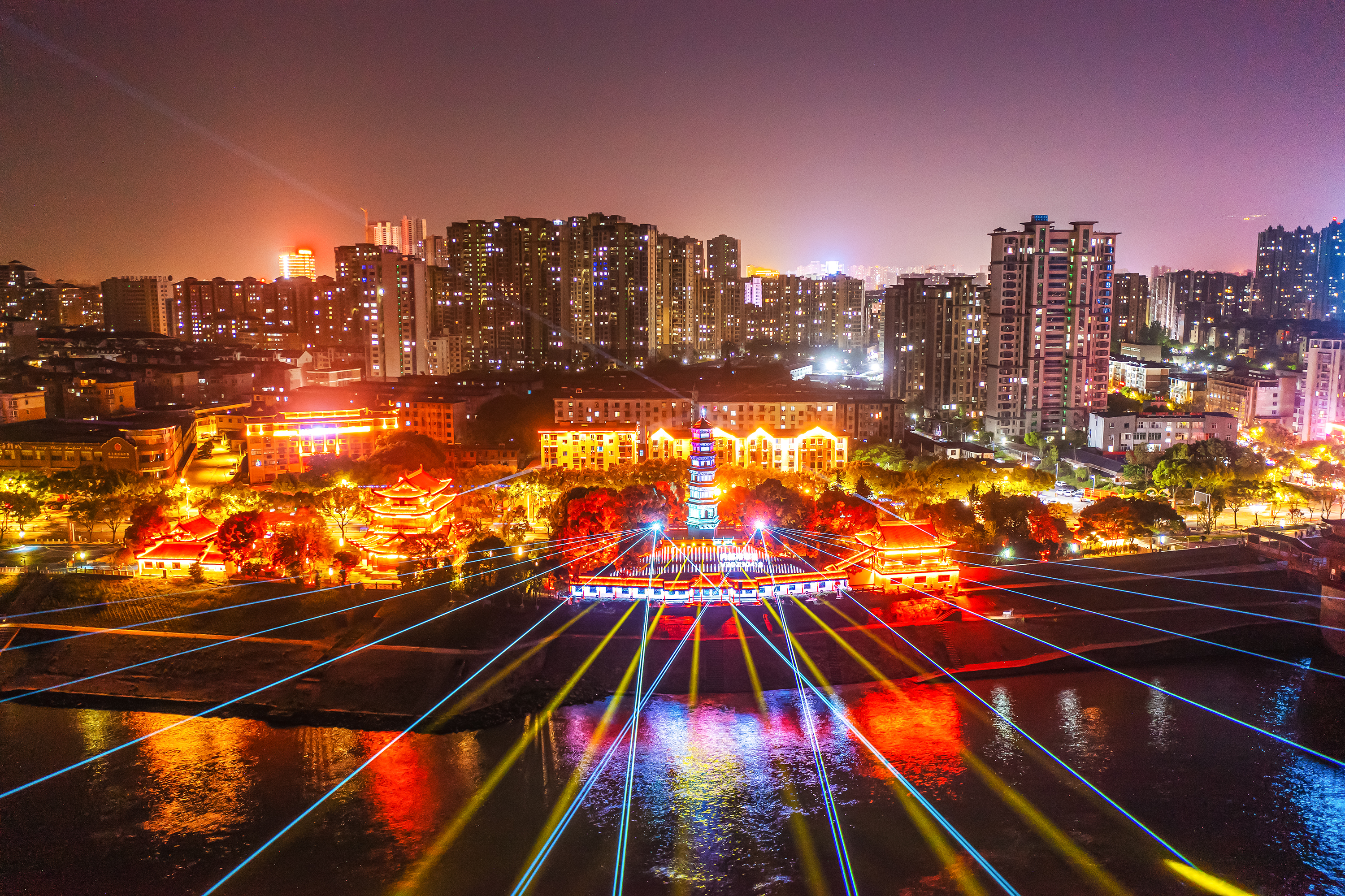 江右新跨越：&ldquo;固本興新&rdquo;一年間